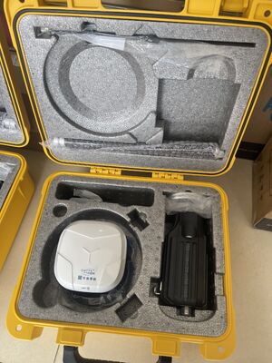 İyi bir fiyat. COMNAV T60 RTK GNSS GPS Alıcısı 1590 Kanalı IP67 Derecesi ve Yüksek Hassasiyetli Anket için 1cm Doğruluk çevrimiçi